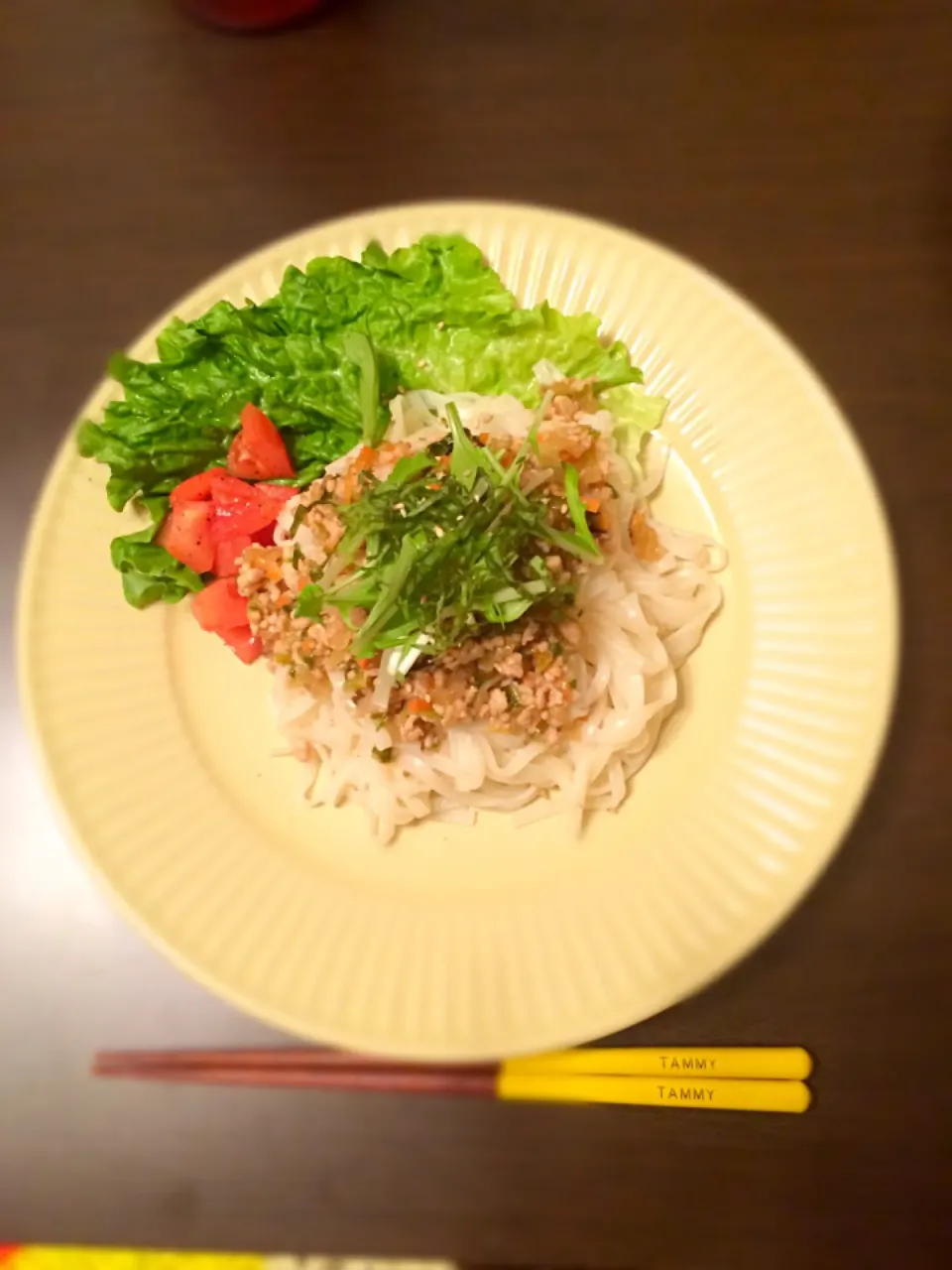 鶏そぼろで肉味噌ジャージャーうどん|maracataさん