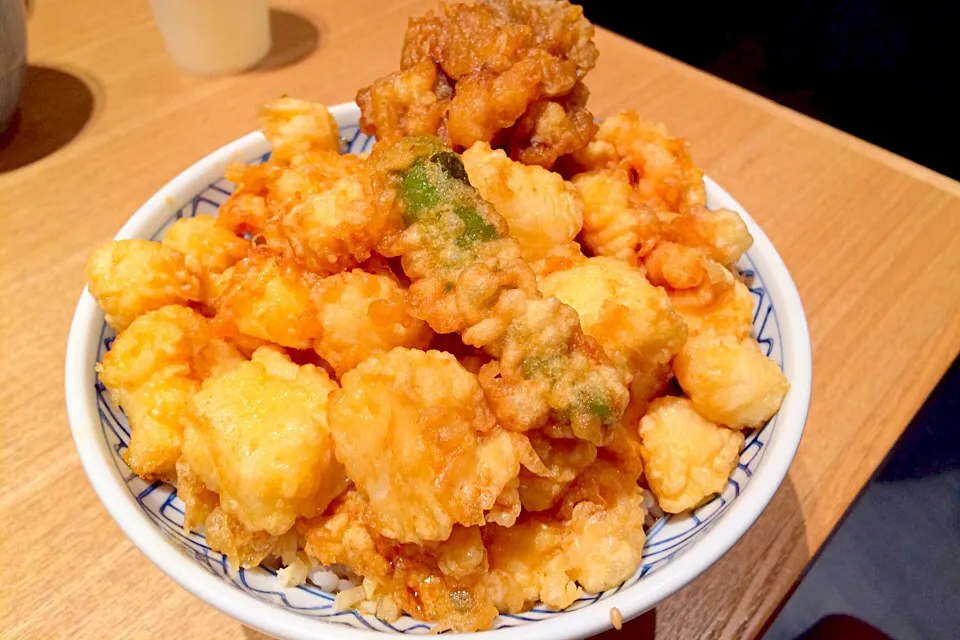 天ばら丼！うまかた〜|まさるさん