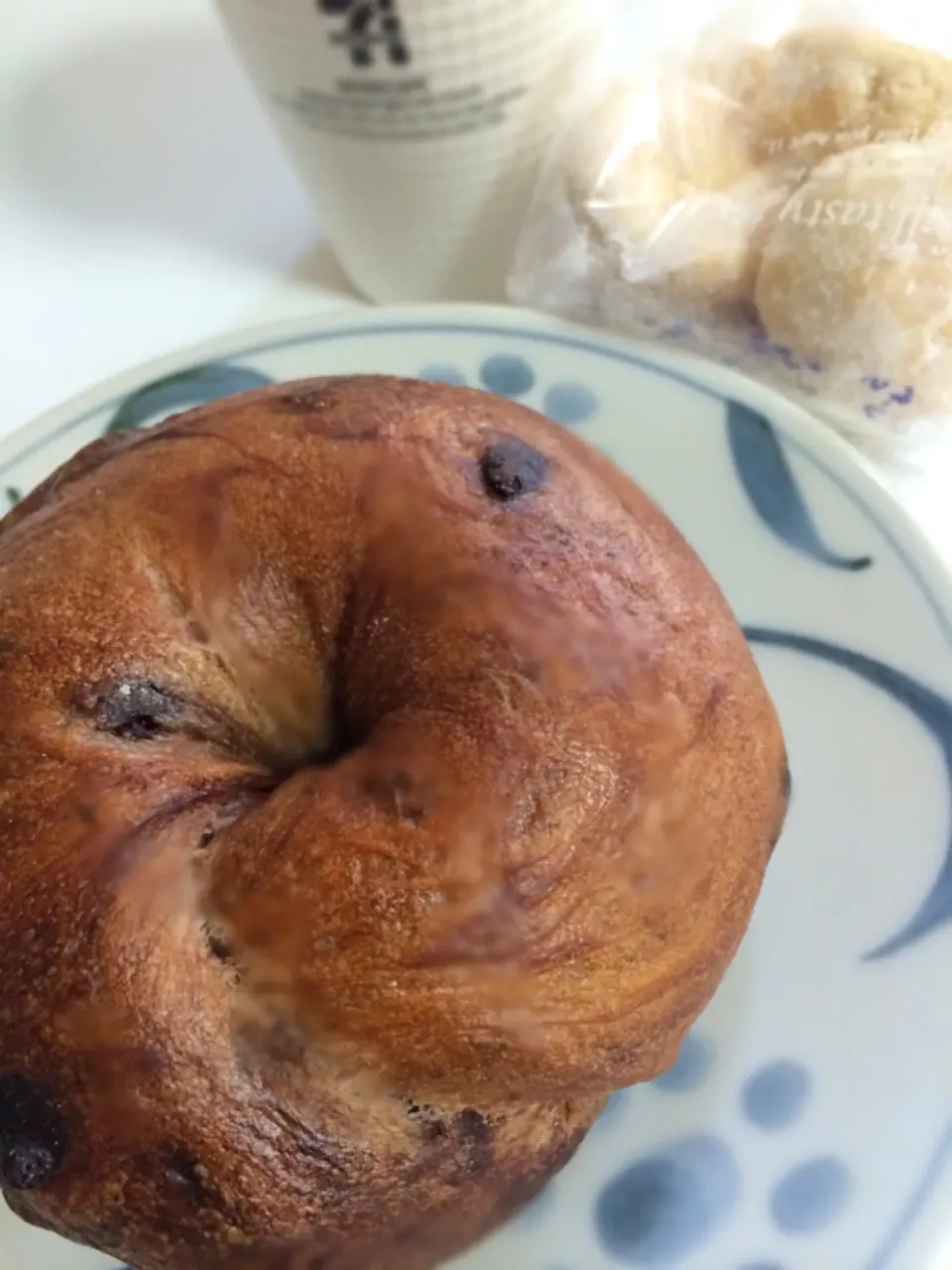 3時のおやつに差し入れの55BREADさんのチョコパン💕と☕️で♡|Ryokoさん