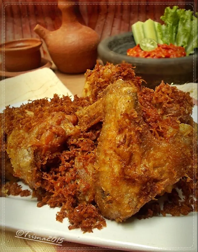 Ayam Goreng Serundeng|Trisna Handayaniさん