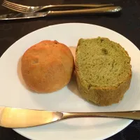 Snapdishの料理写真:きな粉パン、お茶のフランパン|ひがひがさん