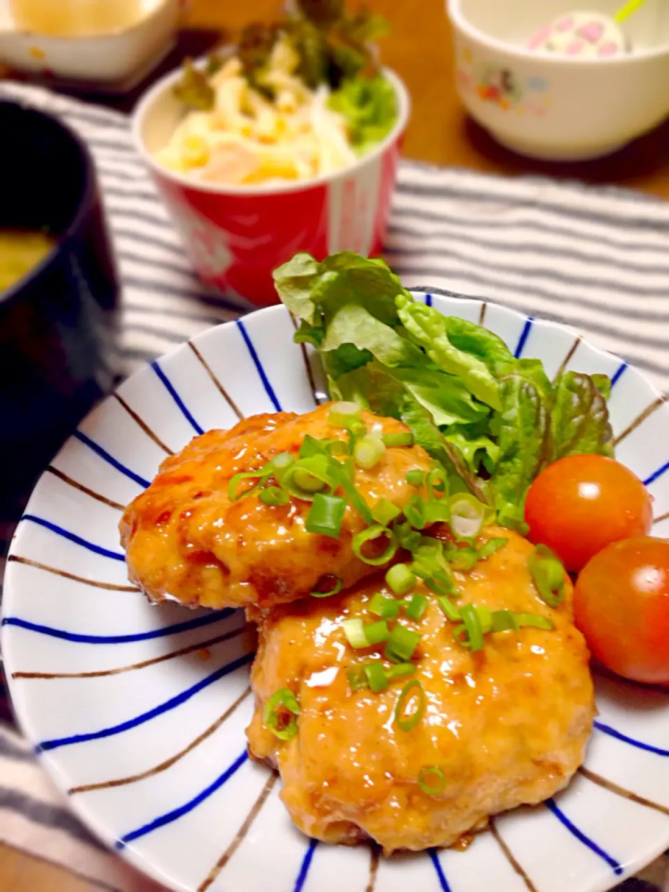 Snapdishの料理写真:鶏むねと豆腐の照り焼きつくね♪*|hayuさん