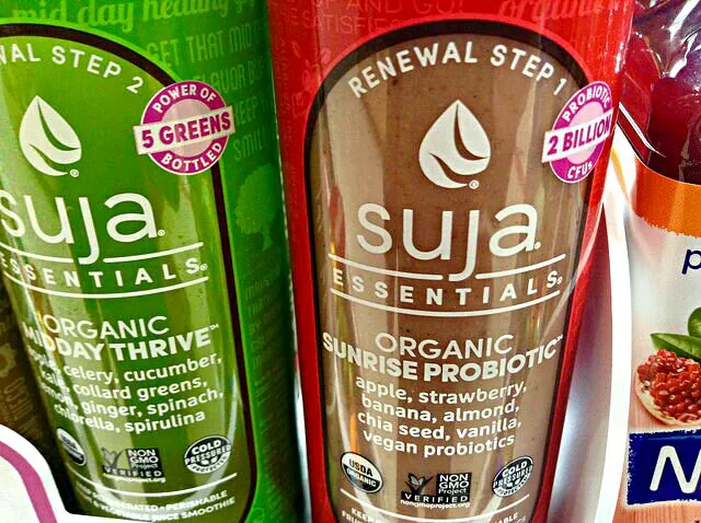 Suja #Organic Probiotic Sunrise Juice 🌅 #Healthy #Breakfast #Quick and easy #Drinks #Fruit #Vegetable 🌟 🌟 🌟 🌟|Alisha GodsglamGirl Matthewsさん