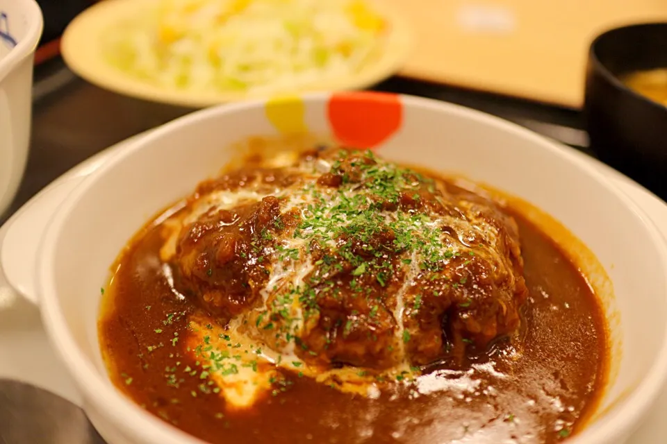 ブラウンシチューハンバーグ定食|マハロ菊池さん