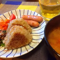 朝ごはん、焼きおにぎりプレート|hatsuhoさん