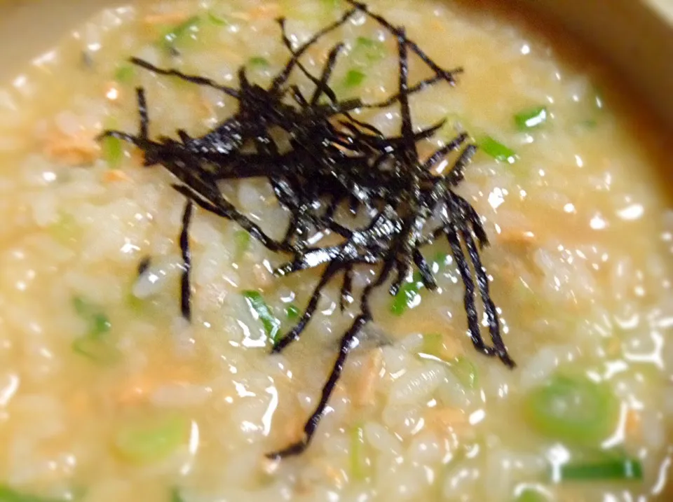 鮭缶と九条ねぎのバター醤油おじや★|RIEママさん