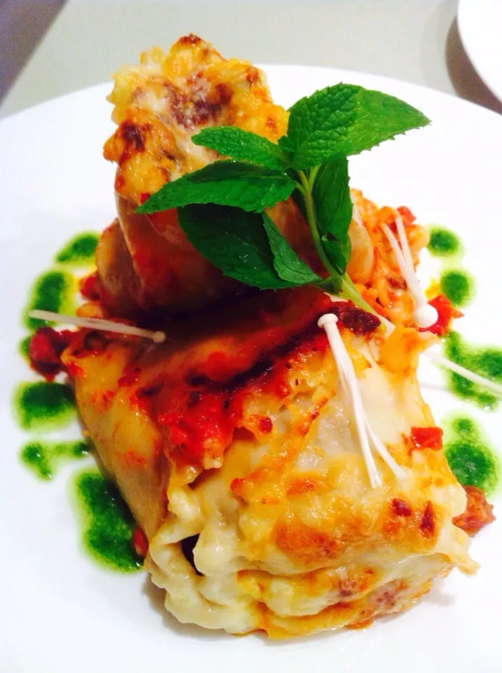 Snapdishの料理写真:Lamb lasagna roll ups|shaun spoonerさん