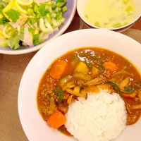 Snapdishの料理写真:具沢山のキーマカレー風|Rin Takamuraさん