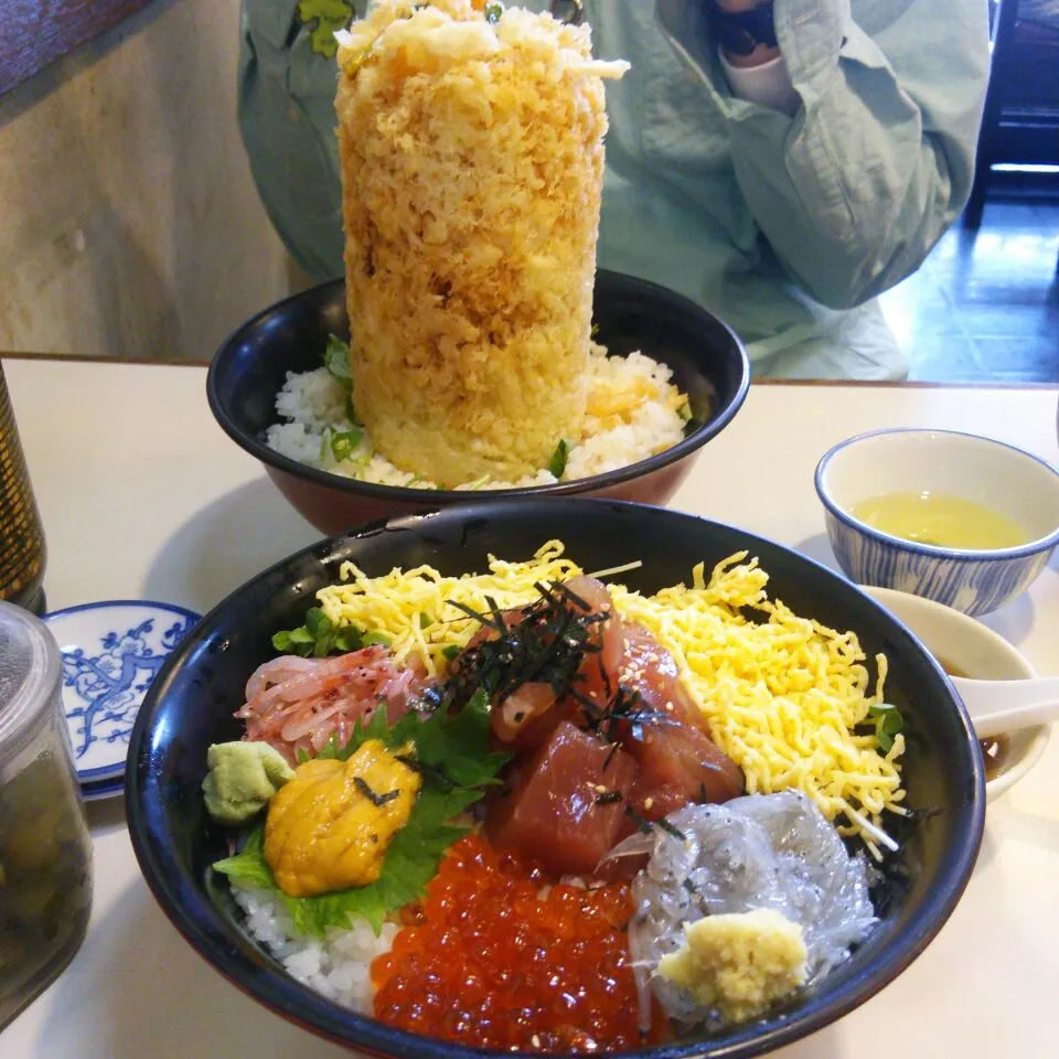 沼津丸天の丸天丼と海鮮かき揚げ丼|クッキングおやぢさん