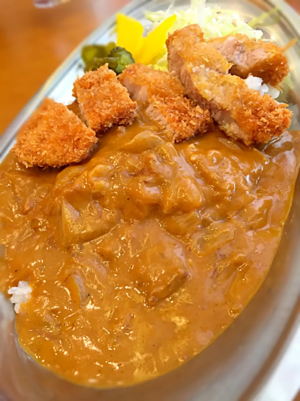 学生時代にお世話になった洋食屋に行ってみたよ！久しぶりのカツカレー。何も変わっていないな〜|Tomyさん