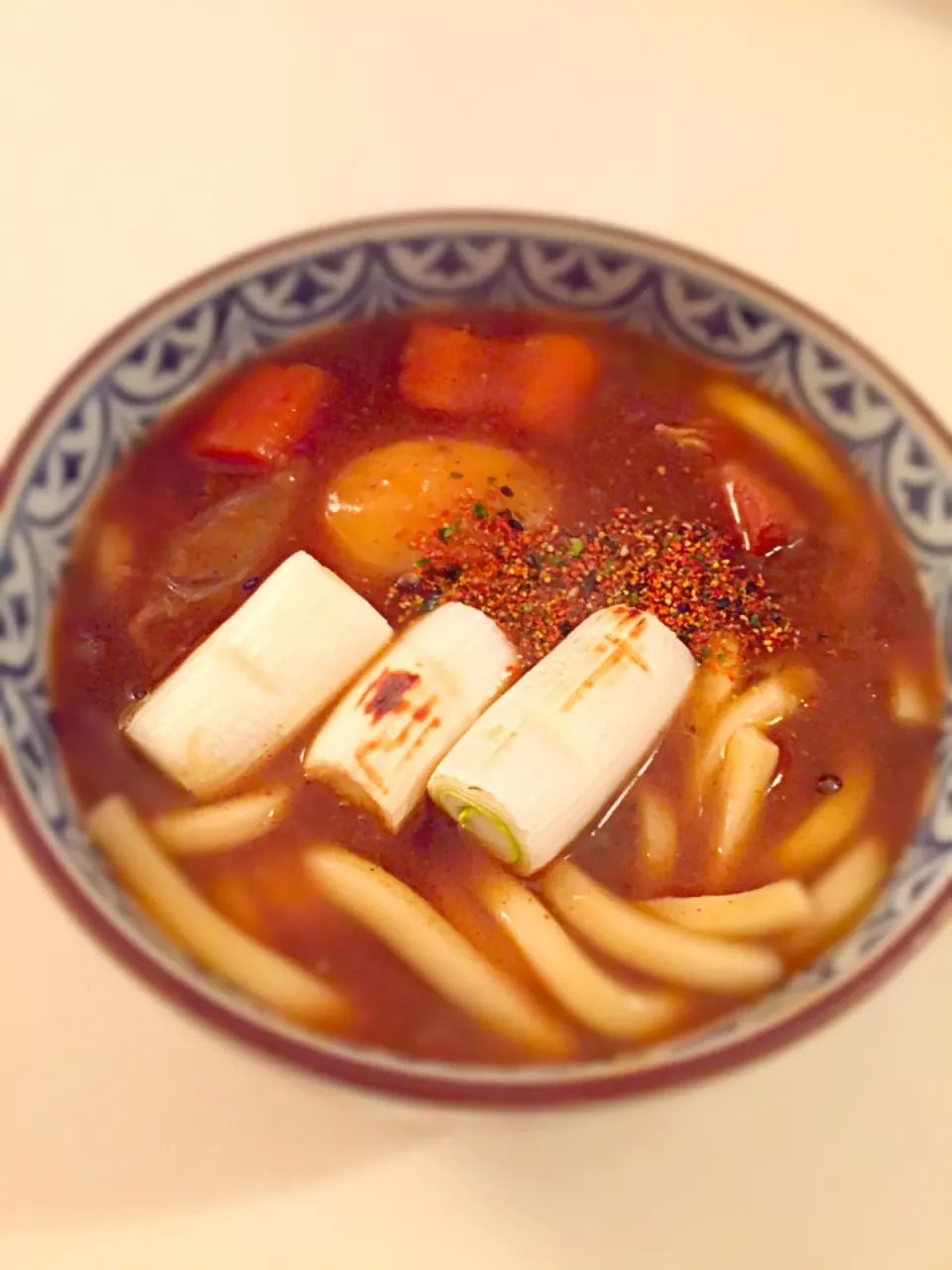 残ったカレーがカレーうどんに！トロッと美味しい〜！カラダが温まる♡|ユウリンさん