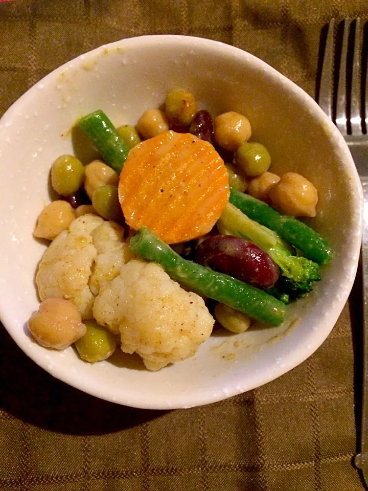 beans and veggie salad cumin flavored|emi tanakaさん