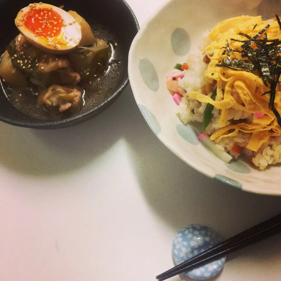 ＊旦那さんの晩御飯＊ちらし寿司・鶏肉とジャガイモの煮物・味付き半熟卵|髙榮 杏奈さん