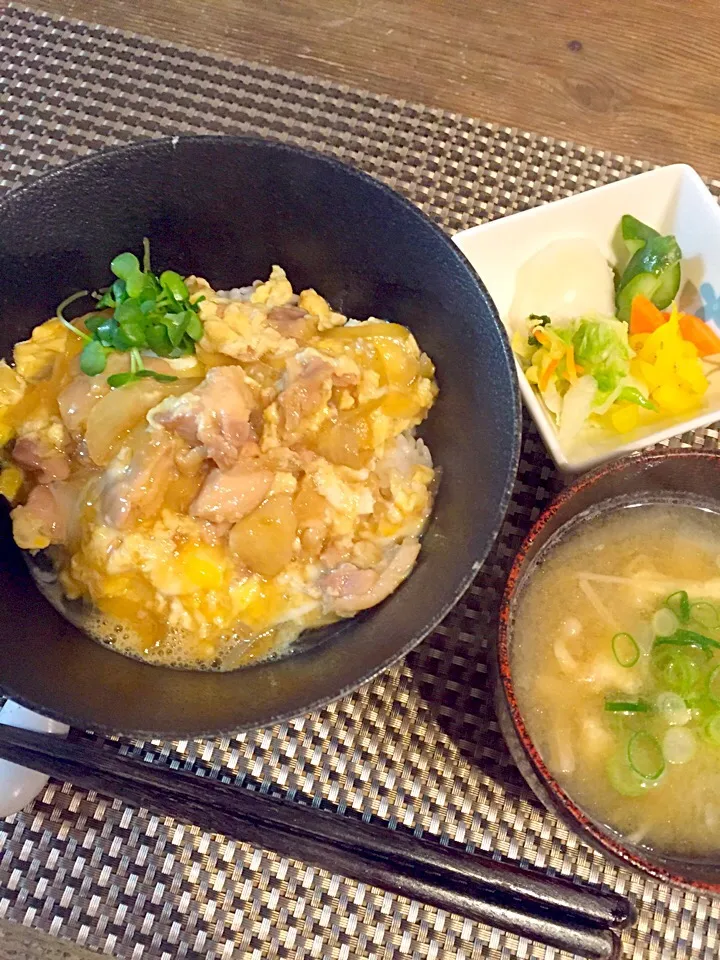 旦那ご飯💛親子丼|まみりんごさん