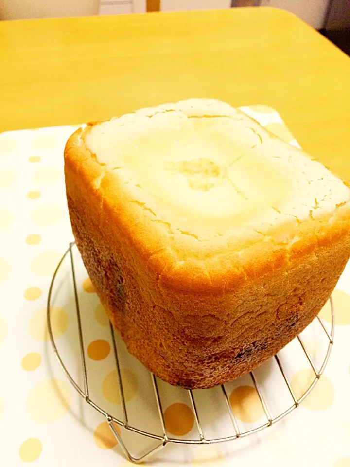 見た目悪いですが💦HBでグルテンなし100%米粉🍞|ブー吉さん