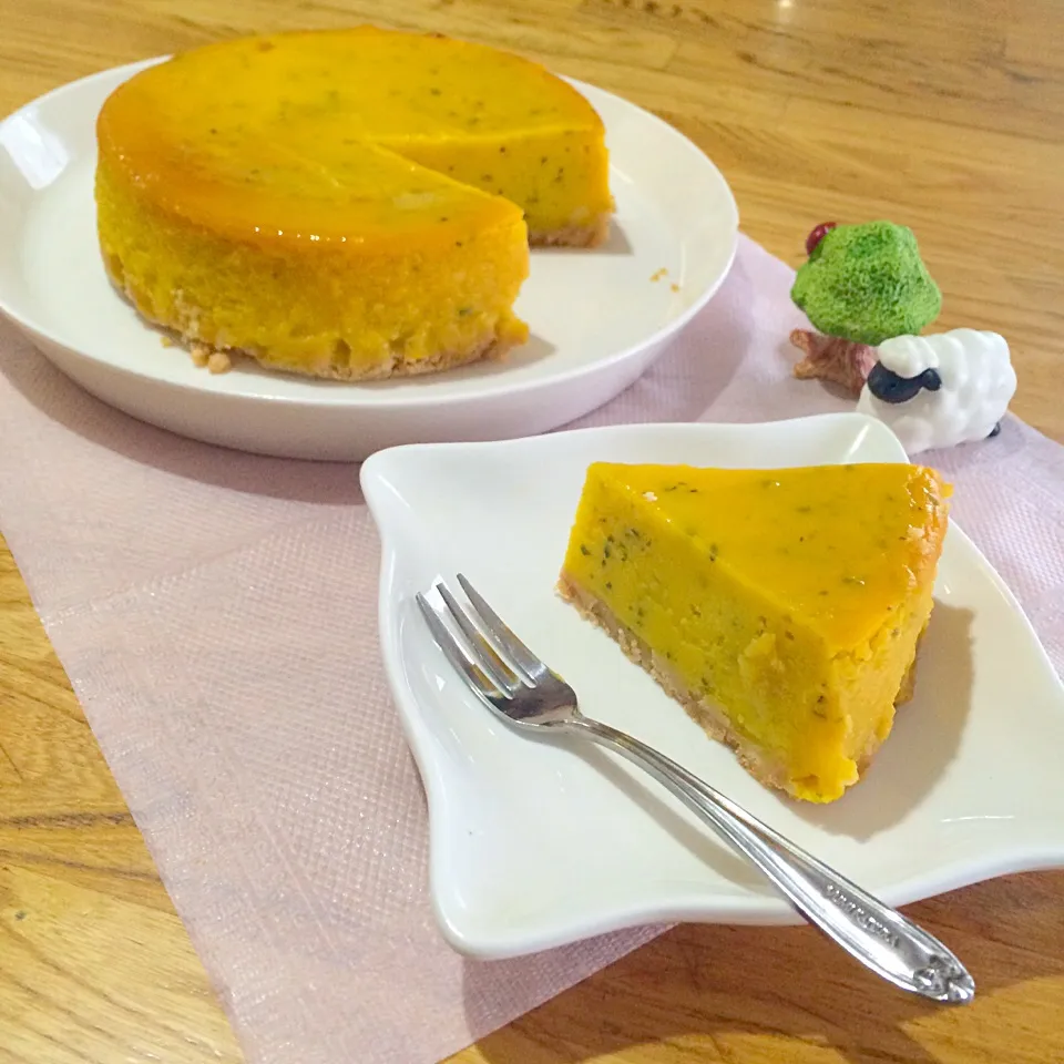 かぼちゃケーキ♥︎|えんどう まなみさん