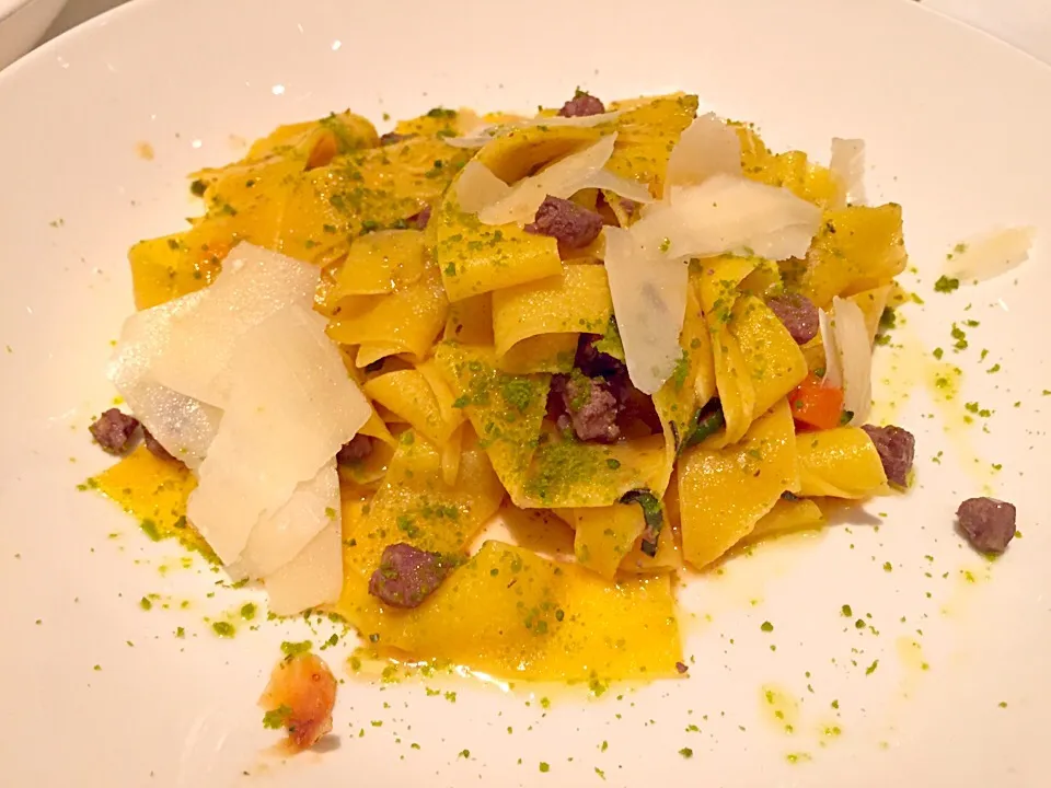 Pappardelle with shredded duck ragout, fried sage & pistachios|Sky Blueさん