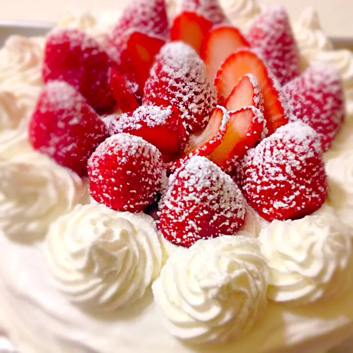 Snapdishの料理写真:いちごのショートケーキ🎂|おかかさん