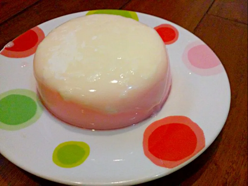 Strawberry Flan|Hardian Trianggaさん