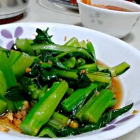 Boiled vegetables with oyster sauce|elizabeth angさん