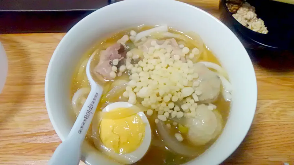 鶏肉と鶏つみれのとろみうどん|平野 ゆみこさん