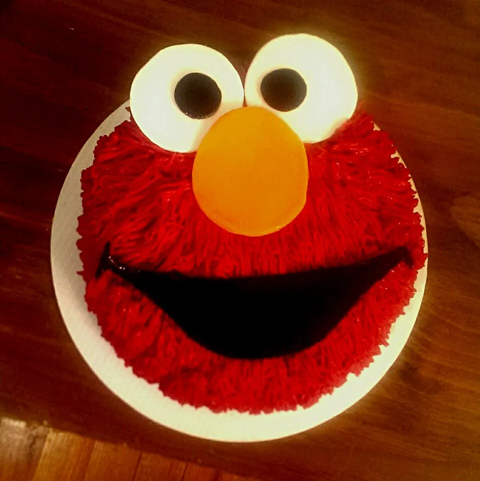 Elmo smash cake|Kim Flattenさん