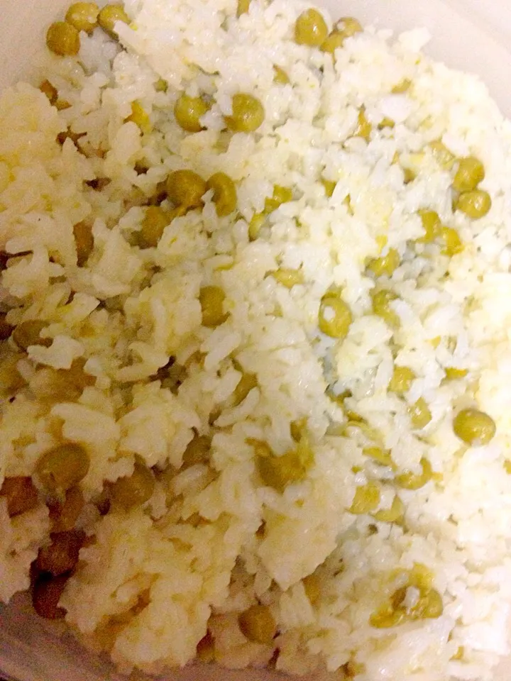 Easy oven white rice with sweet peas|Shakoya Singletonさん