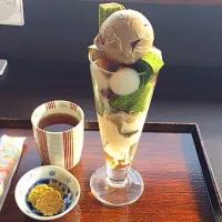 Snapdishの料理写真:ほうじ茶パフェ|さやかさん