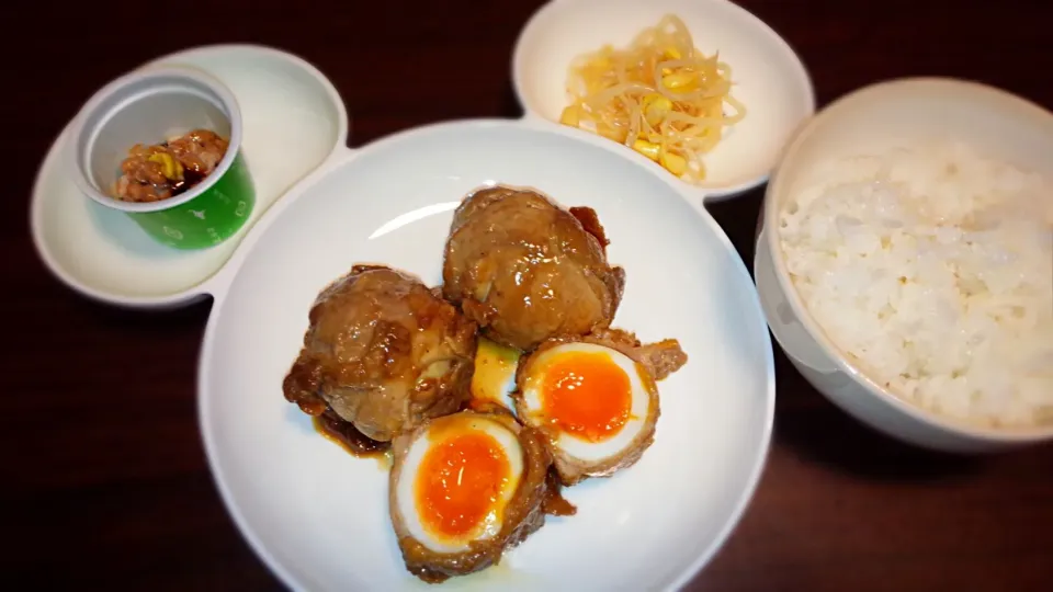 ●半熟卵の豚肉巻き・納豆・もやし|しほさん