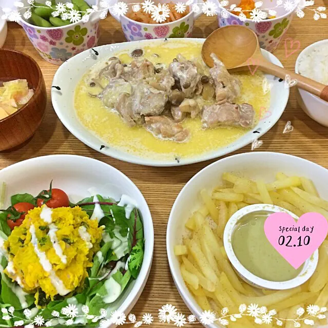 今日の晩ご飯❤︎チキンの味噌クリーム煮込み😋|さくりん😊さん