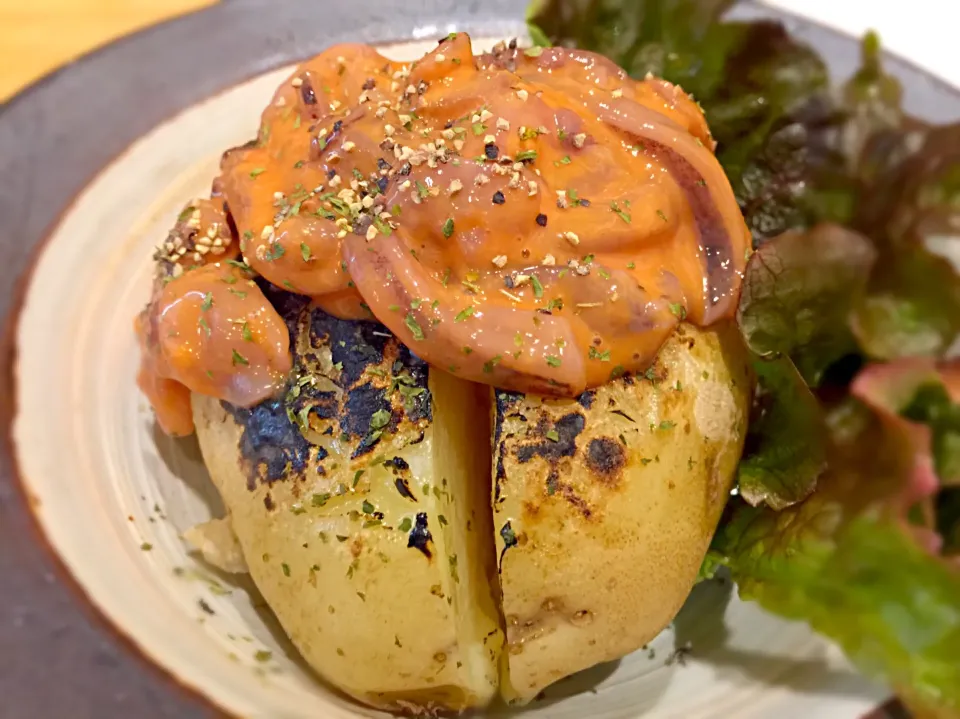 初投稿です♬昨日行った居酒屋で初めて食べた塩辛ジャガバター(≧◡≦)|まるちゃんさん