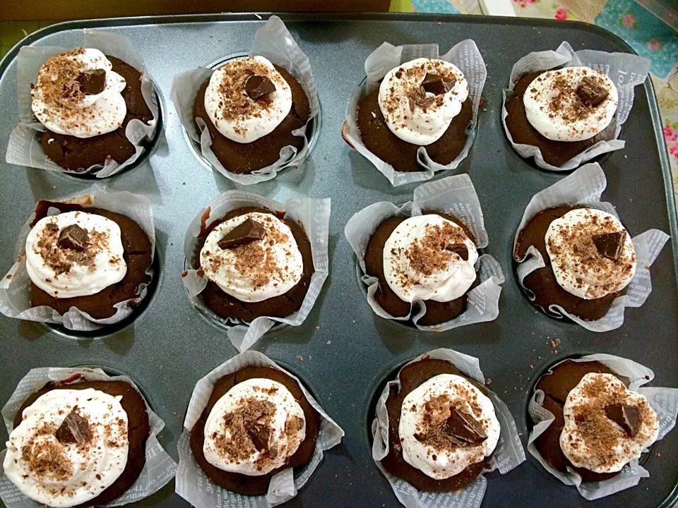 Chocolate cupcakes for kids Bday party ready to go 😋😋|Babyluv Cabrera Ocampoさん