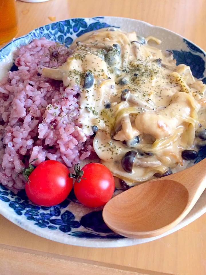 ポークストロガノフ|黒蜜きなこさん