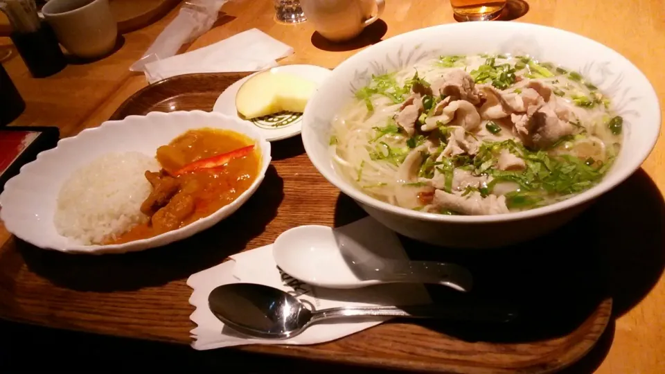 ラーメン、ミニカレーセット|さのすけさん