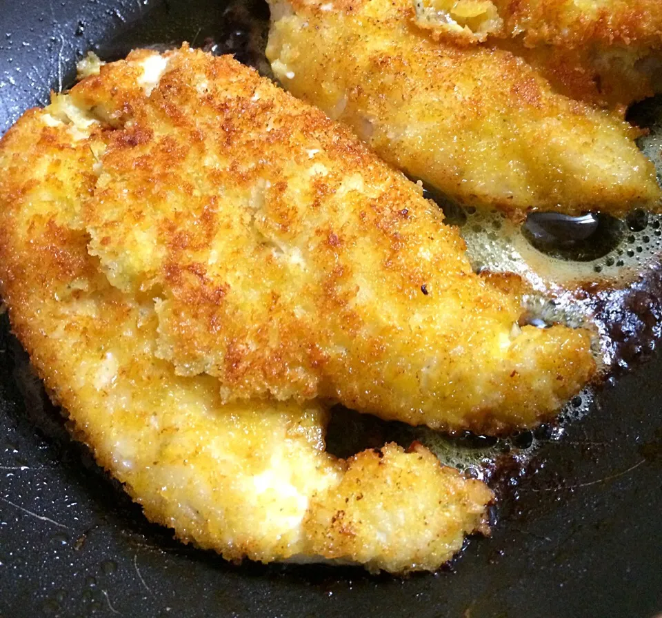 Pan fried herb chicken breast... Olive oil only... Mada junbi chu!!|Nigel Nakadaさん