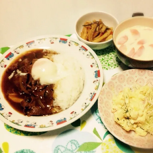 カレー・はりはり漬け・にんじんのミルクスープ・マカロニサラダ|美也子さん