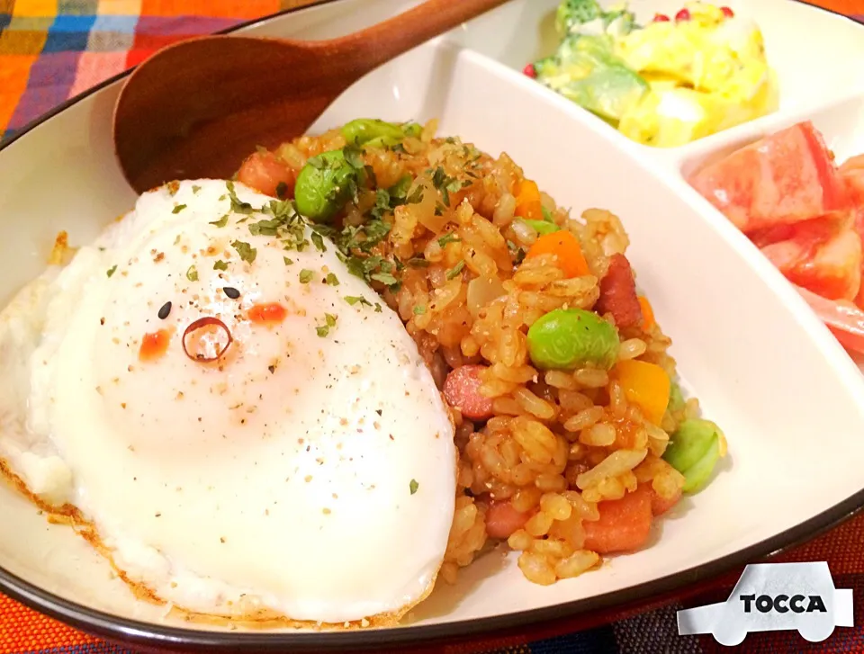 おかなちゃんの♡炊飯器deカレーピラフ🍛(∩❛ڡ❛∩)✨|toccaさん