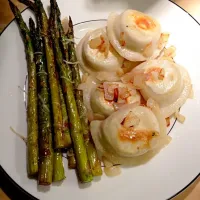 Sautéed Pierogies with Roasted Asparagus|Wildflourさん