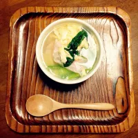 Snapdishの料理写真:ワンタンスープ|yurikaさん