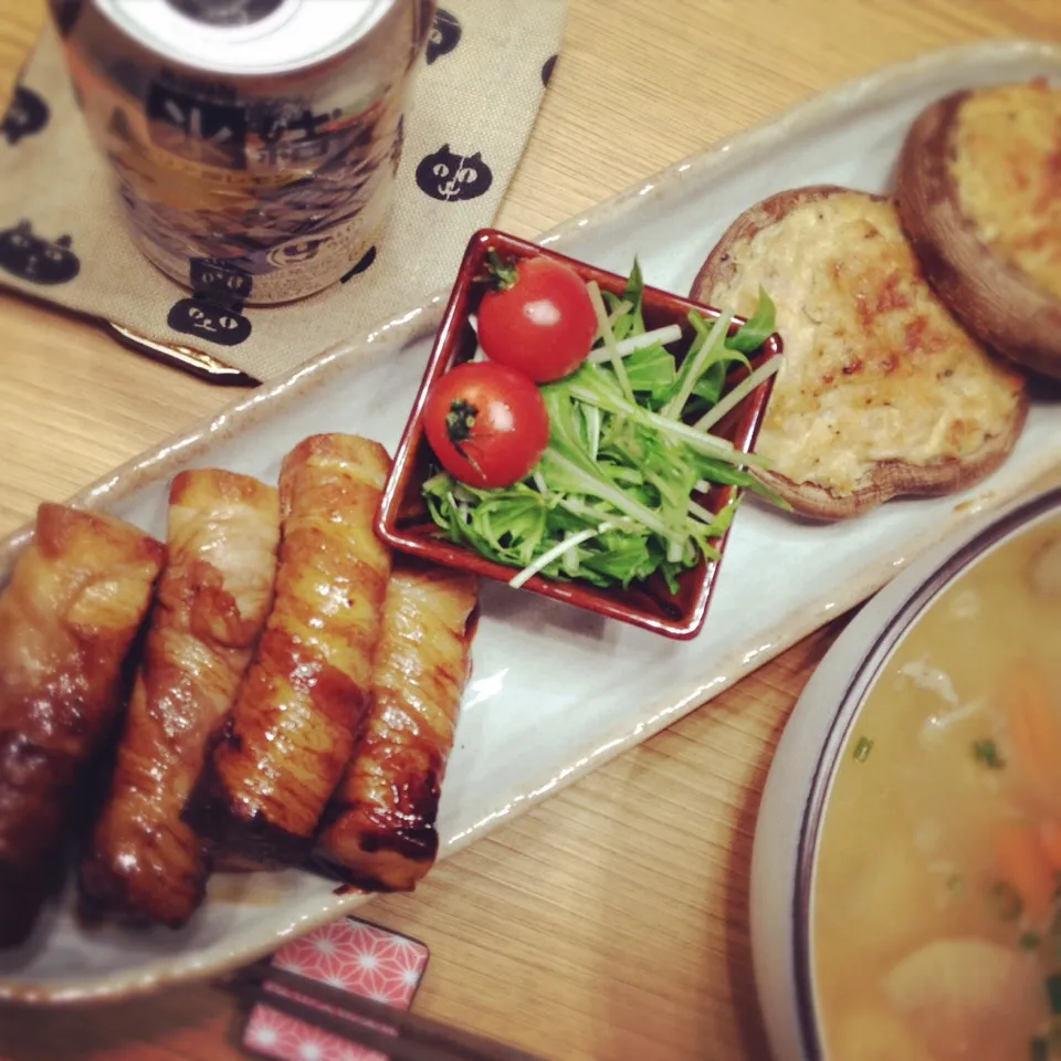 Snapdishの料理写真:今日も一日お疲れちゃん❤️高野豆腐の肉巻&椎茸のパン粉焼き✨|シーチキンさん