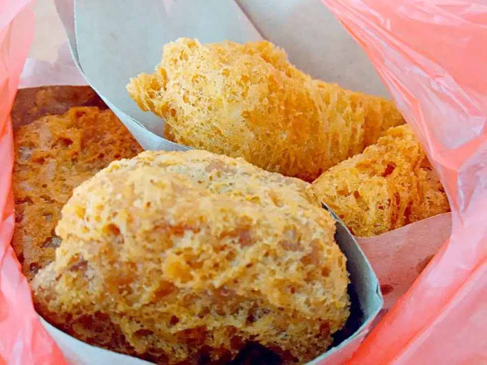 Fried durian, fried Cempedak and 3 in 1 nian gao......|Jason Letchumananさん