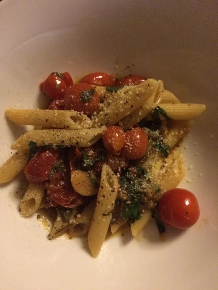 Roasted eggplant cherry tomato with penne|Trisha & Patさん