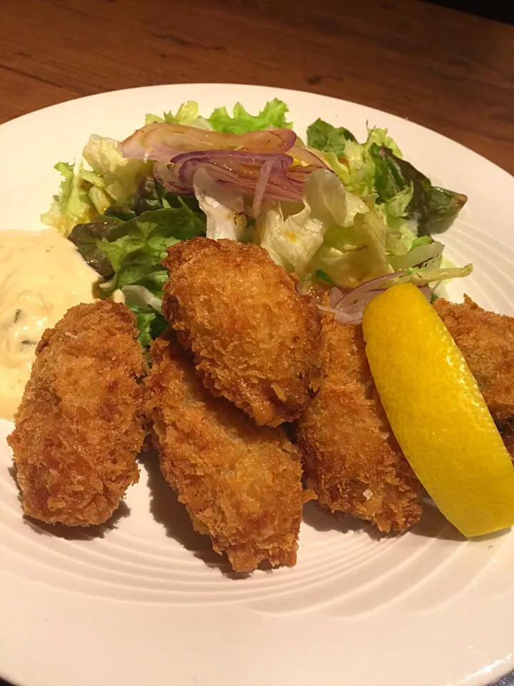 カキフライ定食|Kenji  Oguraさん