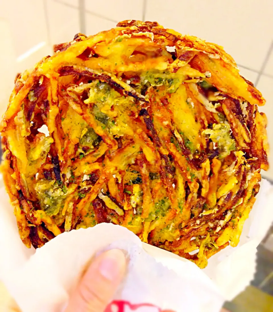 Mixed vegetable fritter from Teppei Syokudo, Takashimaya|coxiella24さん