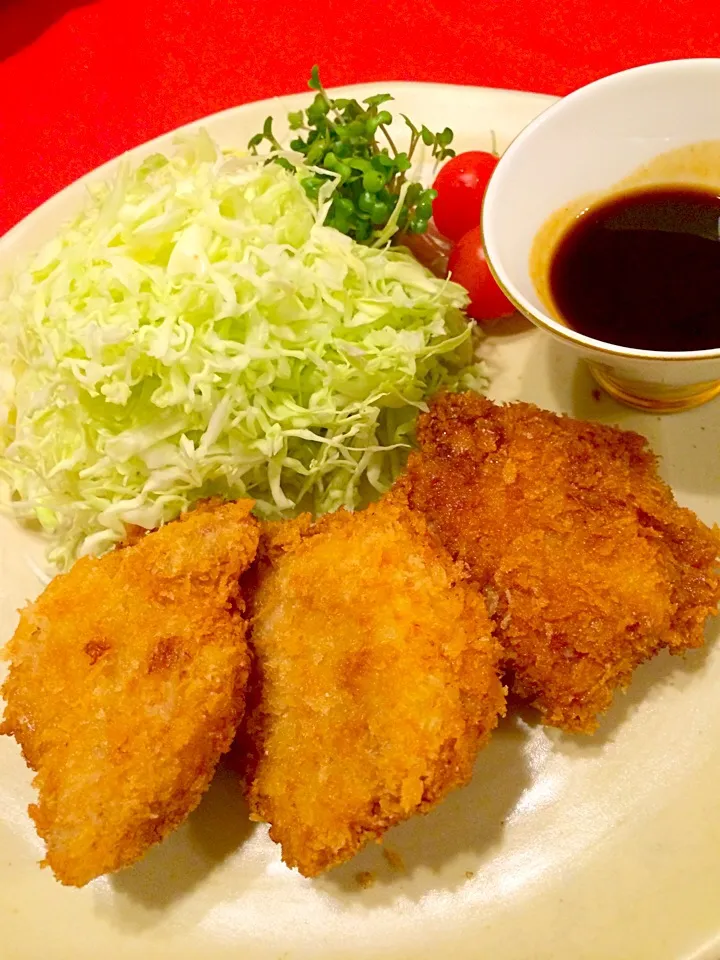 くみさんさんの料理 やっぱソースカツ丼でしょ(^^)のタレでヒレカツ♪|まるまさん