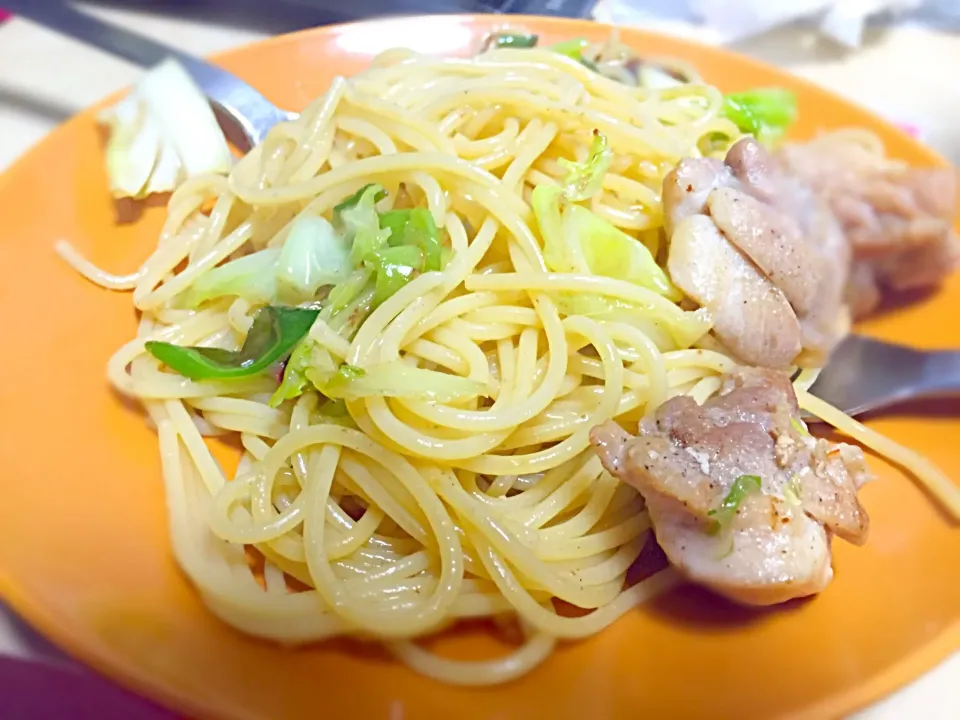 ネギと鶏肉のパスタ|おぬぬさん