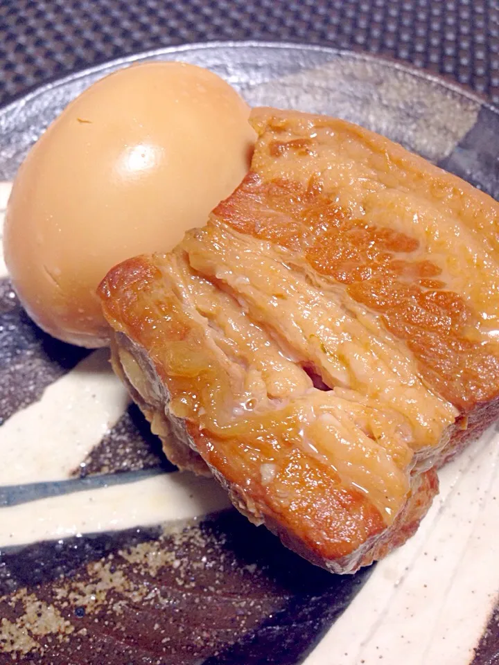 Snapdishの料理写真:お義母さん直伝とろとろ角煮|ぴょんさん