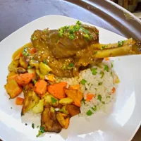 Snapdishの料理写真:braiaed lamb shank|Nicholas Lynchさん