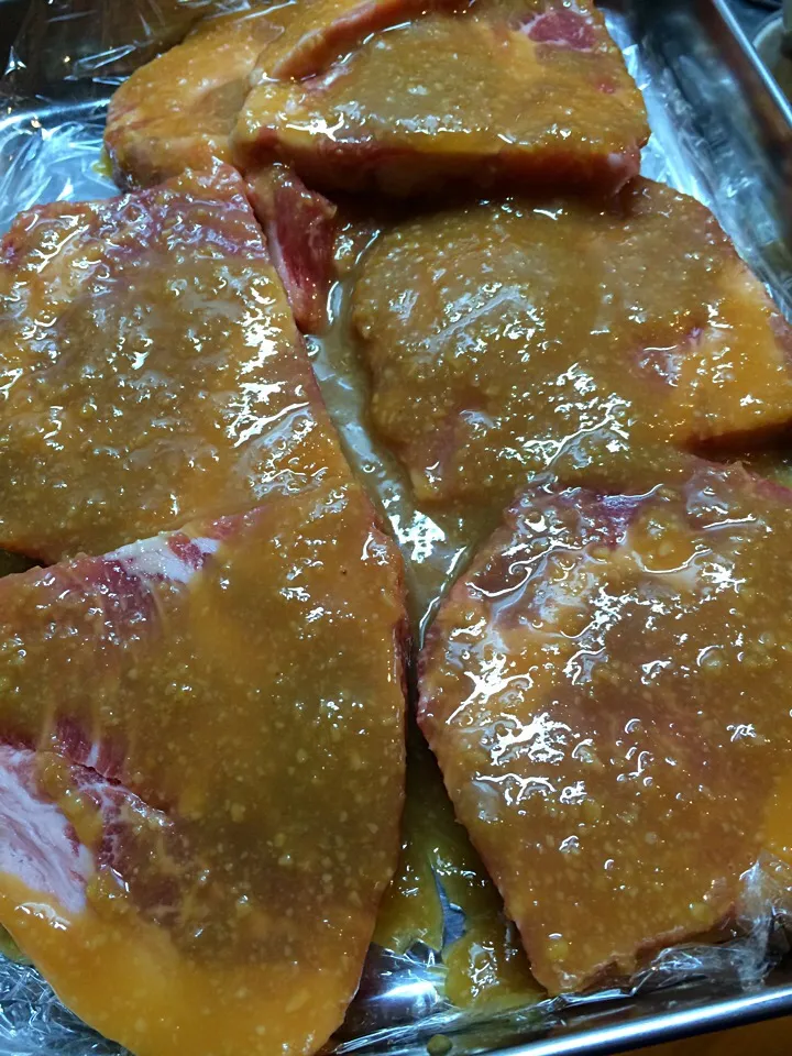 Snapdishの料理写真:Marinated in miso.. Pork miso zuke|Nigel Nakadaさん