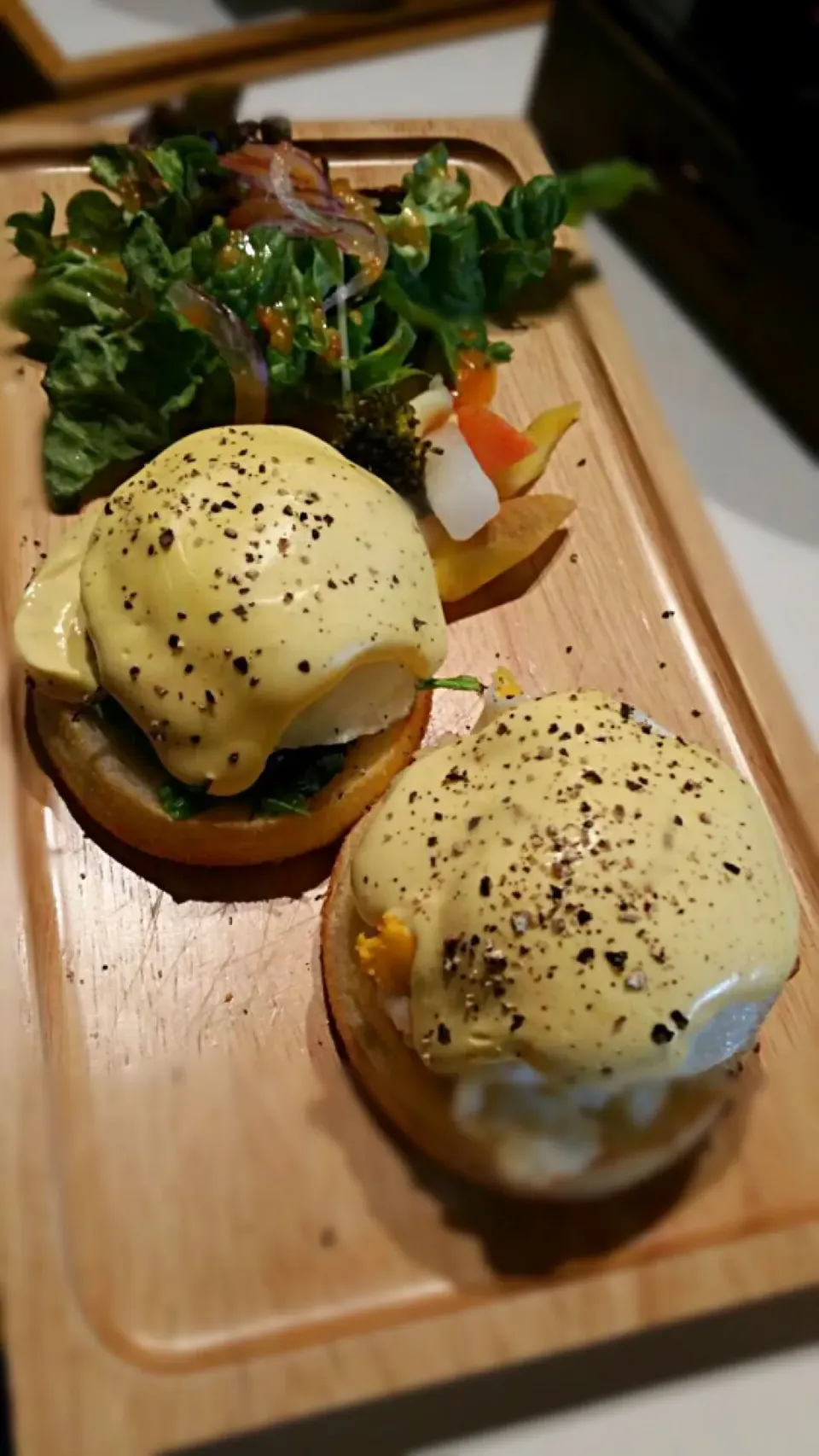 Eggs Bene for Saturday Brunch 😘|Amia Ersantiさん